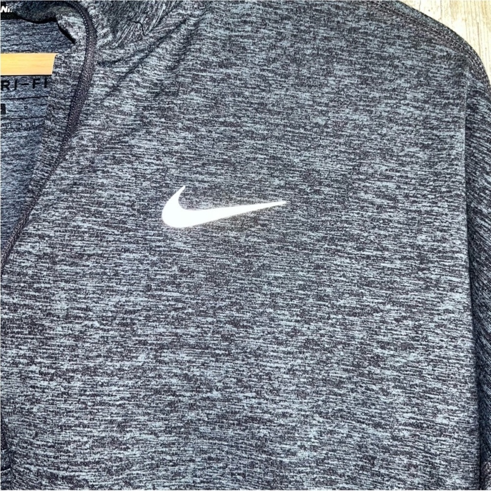 Nike Half Zip Heathered Jacket - Picture 6 of 7